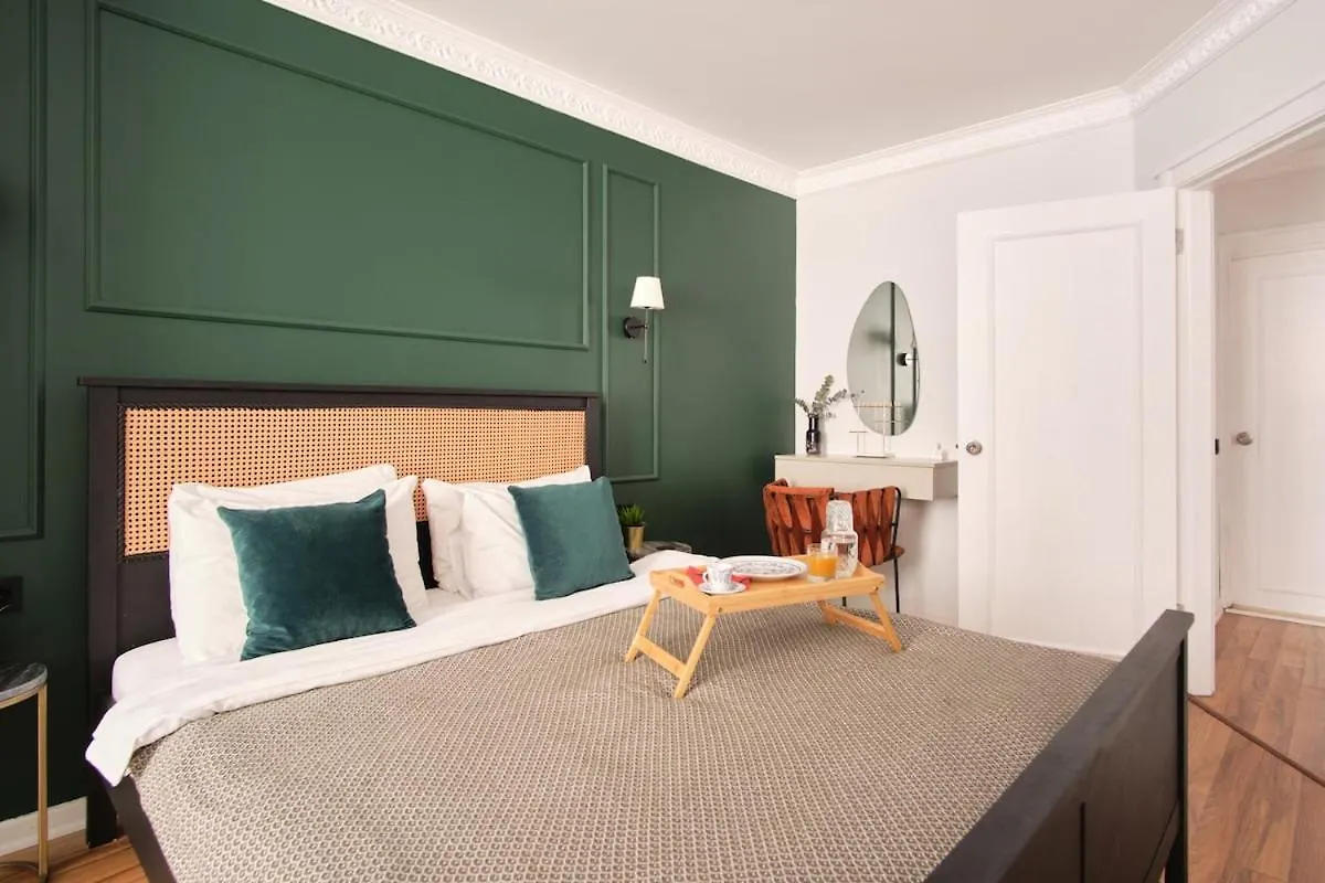 Modern & Cozy Apartment Close To City Center Istanbul