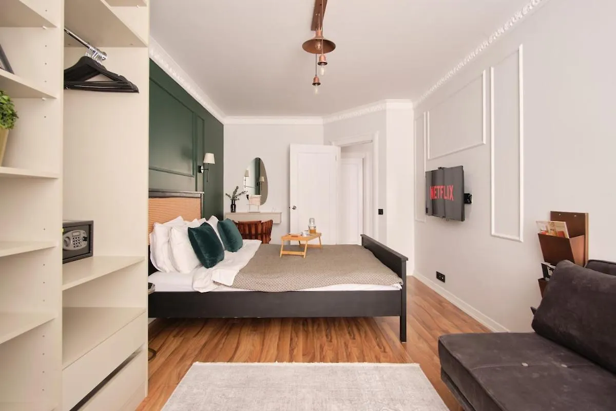 Modern & Cozy Apartment Close To City Center Istanbul Turkey